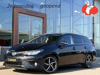 Toyota Auris 1.2 T | Cruise | Stoelverwarming | Lane Assist | Bluetooth | Navigatie | Achteruitrijcamera |