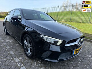 Mercedes-Benz A-klasse 180 d Launch Edition 1e eigenaar