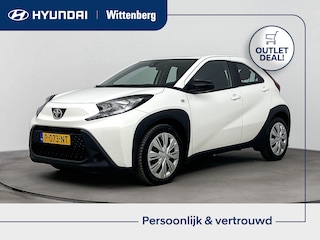 Toyota Aygo 1.0 VVT-i MT PLAY | APPLE CAR PLAY & ANDROID AUTO | CRUISE ADAPT. | AIRCO | CAMERA | BLUETOOTH | ELEKTRISCHE RAMEN | CENTRALE DEURVERGRENDELING OP AFSTANDBED. | 1ste EIGENAARS | BTW AUTO |