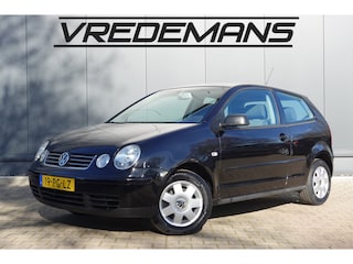 Volkswagen Polo 1.4-16V Highline Dealeronderhouden!