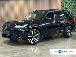 Volvo XC90 T8 AWD Recharge R-Design | Trekhaak | 360° Camera | Schuifdak | Harman Kardon | Adaptieve Cruise Control | Standkachel met Volvo On Call App | Stoelverwarming voor+achter | Stuurwielverwarming | 20 Inch | Pilot Assist | BLIS Dode Hoek Detectie | Lederen bekleding | Zitting verlenging voorstoelen | Keyless Drive | Parkeersensoren voor+achter | Privacy Glass | Elektrisch bedienbare achterklep | Draadloos telefoon opladen | DAB Radio | Apple Carplay/Android Auto | Volvo On Call met mobiele App functie | Onyx Black Metallic |