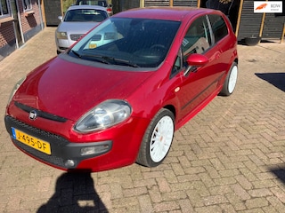 Fiat Punto Evo 1.4-16V Multiair Dynamic nieuwe apk tot 3-2027