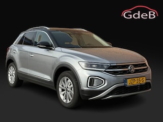 Volkswagen T-Roc 1.5 TSI STYLE automaat  Panoramadak