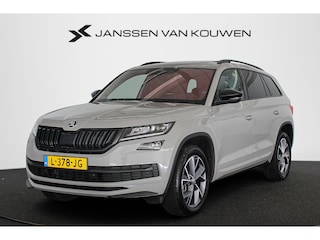 Skoda Kodiaq 1.5 TSI Sportline Business 7p. Pano Trekhaak Stoelverwarming Camera Carplay Canton 19"