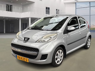 Peugeot 107 1.0-12V Sublime/ LEES BESCHRIJVING