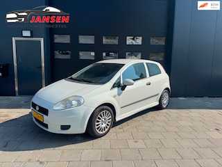Fiat Punto Grande 1.3 M-Jet Actual | EXPORT/HANDEL | Airco | Trekhaak | APK 1-2027 |