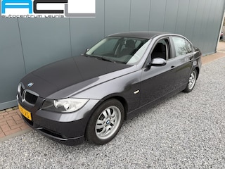BMW 320i 150pk Executive Sedan