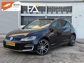 Volkswagen Golf 1.4 TSI GTE | PANO | TREKHAAK | STOELVW | orig. Nederlands