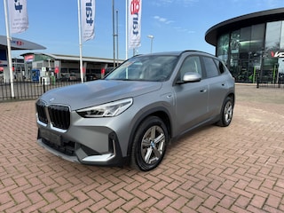 BMW X1 xDrive30e Pano Trekhaak Frozen Grey Harman Kardon