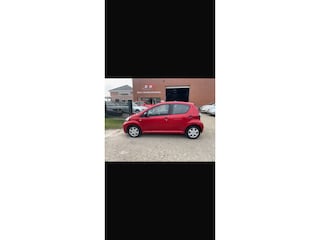 Toyota Aygo 1.0-12V Cool inruil mogelijk nap