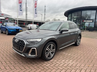 Audi Q5 50 TFSIe S-Line Luchtvering Pano Trekhaak ACC 360camera