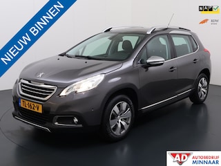 Peugeot 2008 1.2 PureTech Féline