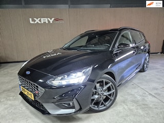 Ford Focus Wagon 2.3 EcoBoost ST-3 Performance | Clima| winter pakket | Camera | Navi |