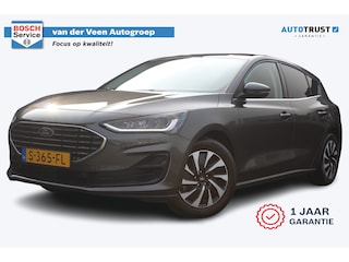 Ford Focus 1.0 EcoBoost Hybrid Titanium | Incl. 12 maanden garantie | Navigatie | Stoel/stuur verwarming | Cruise control | Voorruit verwarmd | Apple Carplay | DAB+ | Bluetooth | Lane assist | Trekhaak |
