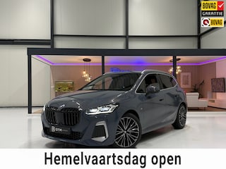 BMW 2-serie Tourer M-Pakket | HUD | Pano | 360° | Leder | Stoelverw. | Trekhaak