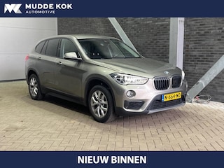 BMW X1 sDrive18i High Executive | Trekhaak | Stoelverwarming | Getint Glas | PDC V+A
