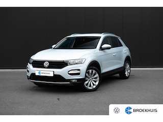 Volkswagen T-Roc 1.0 TSI Style | Navi | Apple Carplay | Trekhaak |