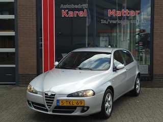 Alfa Romeo 147 1.6 T.Spark Business *AIRCO*