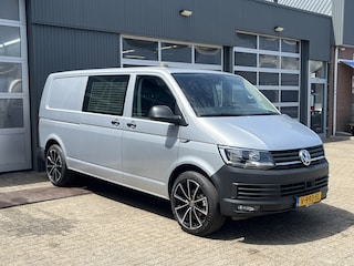 Volkswagen Transporter 2.0 TSI L2H1 Benzine  Dubbele Schuifdeur Airco Cruise controle Bpm vrij Trekhaak Klep achter Euro 6 Benzine Ideaal voor ombouw naar Camper !!