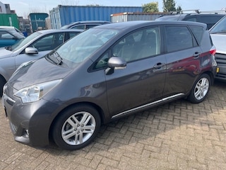 Toyota Verso-S 1.3 VVT-i Dynamic 1e eigenaar | Pano.Dak | 109.825 km !!