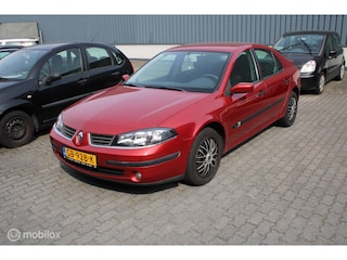 Renault Laguna 1.6-16V Business