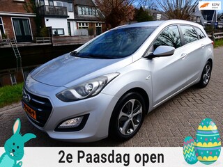 Hyundai i30 1.4 i-Drive 101pk 2e eigenaar Airco Cruise PDC Historie