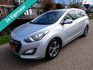 Hyundai i30 1.4 i-Drive 101pk 2e eigenaar Airco Cruise PDC Historie