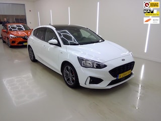 Ford Focus 1.0 EcoBoost 155PKHybrid ST Line X Business+adap-Cruise+Led+Navigatie+Pano-dak+vitrual+Camera+17"lmv = NL/1 EIG = TOP !
