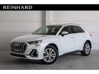 Audi Q3 45 TFSI e S edition / S Line / Camera / Sportstoelen / Dlr. Ond.