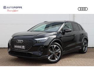 Audi Q4 40 S edition 204pk 77 kWh | Camera | Trekhaak | HUD | Carplay