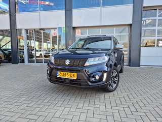 Suzuki Vitara 1.5 Hybrid Style Rhino Edition Aut. Panodak/Trekhaak/Allseason