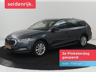 Skoda Octavia 1.4 TSI iV PHEV Business Edition | Stoelverwarming | Carplay | Navigatie | Parkeerhulp | Digital Cockpit | Chrome pakket | Full LED | Climate control | Bluetooth | Cruise control | Plug In