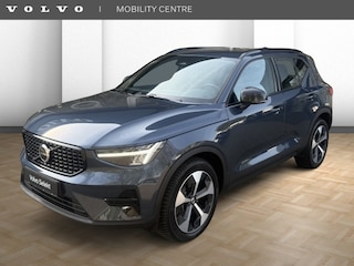 Volvo XC40 B4 Plus Dark | Harman Kardon Audio | Trekhaak