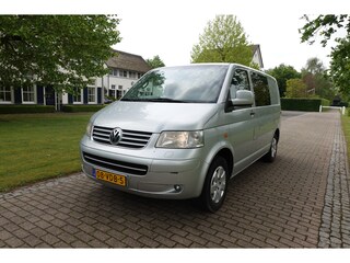 Volkswagen Transporter 1.9 TDI 300 T800 Trendline DC Rolstoelbus rolstoel lift