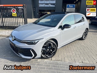 Volkswagen Golf 1.5 TSI Highline Business R-line