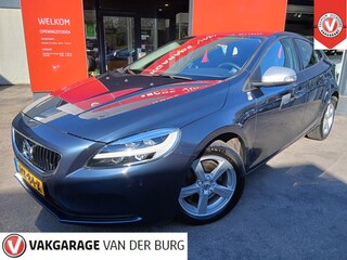 Volvo V40 2.0 T2 R-Design