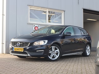 Volvo V60 2.4 D6 Twin Engine Momentum / Export