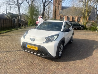 Toyota Aygo 1.0 VVT-i Play carplay/camera