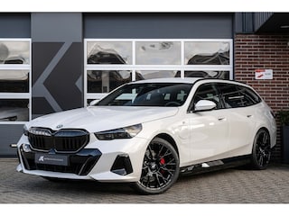 BMW 530e xDrive M Sport Pro | Harman/Kardon | Driving Ass. Plus. | Camera | Iconic | Trekhaak | 21' Inch |