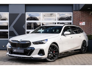 BMW 530e xDrive M Sport Pro | Harman/Kardon | Driving Ass. Plus. | Camera | Iconic | Trekhaak | 21' Inch |