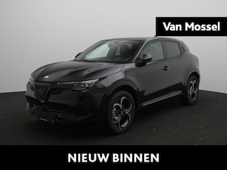 Alfa Romeo Junior 1.2 Turbo Hybrid Ibrida Sport Speciale | Alcantara | Technopack | Direct rijden!