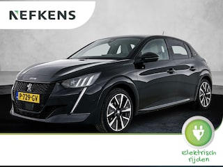 Peugeot 208 EV GT Pack 50 kWh 136pk | Accu SOH 92% | Navigatie | Panoramadak | Achteruitrijcamera | Leder/Alcantara | Stoelverwarming | Full Led koplampen | Adaptieve Cruise Control | 3D Cockpit | Parkeersensoren v+a | Climate Control | Apple Carplay / Android Auto | Dodehoeksensor | Donker getint glas | 17" lichtmetalen velgen |