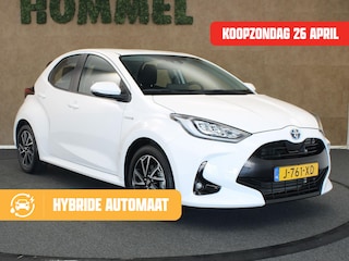 Toyota Yaris 1.5 Hybrid First Edition - ORIGINEEL NEDERLANDSE AUTO - AUTOMATISCHE AIRCO - KEYLESS ENTRY/START - APPLE CARPLAY/ANDROID AUTO - NAVIGATIESYSTEEM FULL-MAP - LED KOPLAMPEN