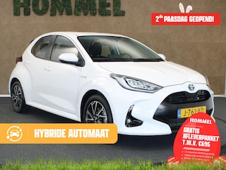 Toyota Yaris 1.5 Hybrid First Edition - ORIGINEEL NEDERLANDSE AUTO - AUTOMATISCHE AIRCO - KEYLESS ENTRY/START - APPLE CARPLAY/ANDROID AUTO - NAVIGATIESYSTEEM FULL-MAP - LED KOPLAMPEN