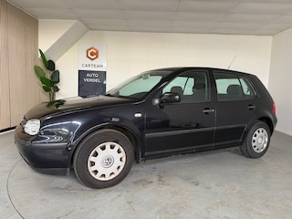 Volkswagen Golf 1.6-16V Comfortline Airco
