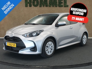 Toyota Yaris 1.5 VVT-i Active - ORIGINEEL NEDERLANDSE AUTO - ACHTERUITRIJCAMERA - AIRCO (AUTOMATISCH) - CRUISE CONTROL ADAPTIEF - APPLE CARPLAY/ANDROID AUTO - LEDEREN STUURWIEL - VERKEERSBORD HERKENNING