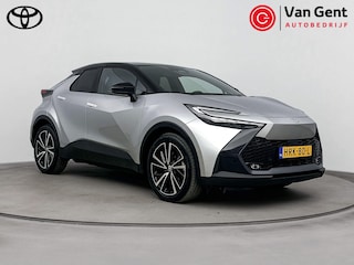 Toyota C-HR 2.0 Plug-in Hybrid 220 Executive | Warmtepomp | Dodehoek detectie | JBL | Apple Carplay / Android Auto | Stoel-/stuurverwarming | Keyless | Full LED | Adaptive Cruise | 18 inch | Parkeersensoren voor/achter | Camera