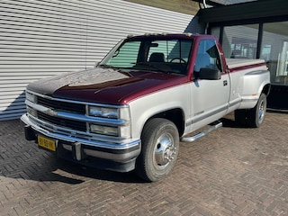 Chevrolet Chevrolet 3500