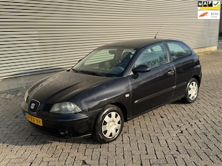 Seat Ibiza 1.4-16V Signo airco olie lekkage