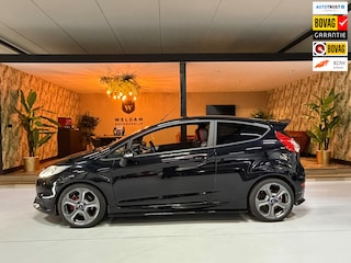 Ford Fiesta 1.6 ST2 *Uniek* Garantie Maxton Pakket Getuned StoelVW Leder Cruise Airco Led Rijklaar